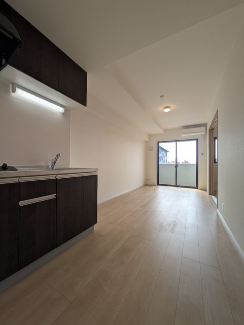 居室・リビング　※建築中。３０２号室モデルルームの写真です。