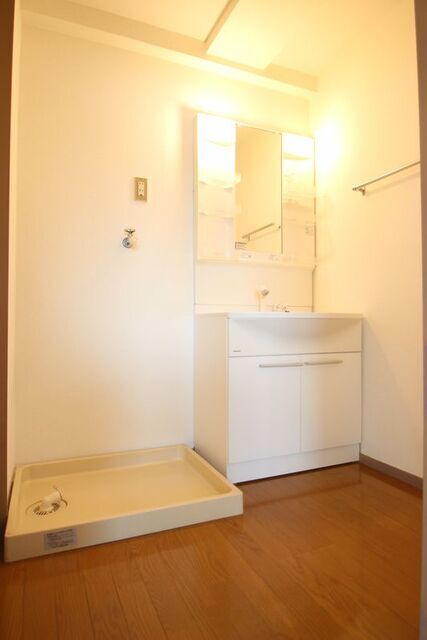 洗面設備　別室の参考写真です。※現況優先