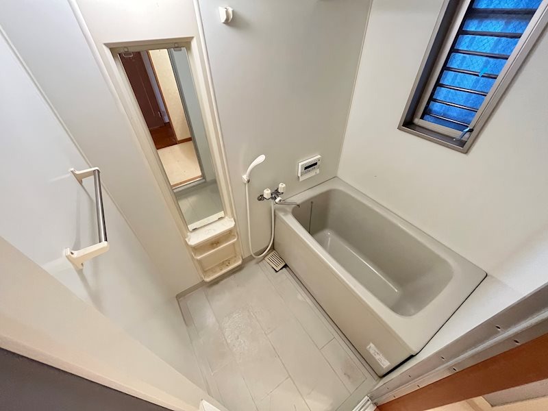 バス・シャワールーム　別号室イメージ