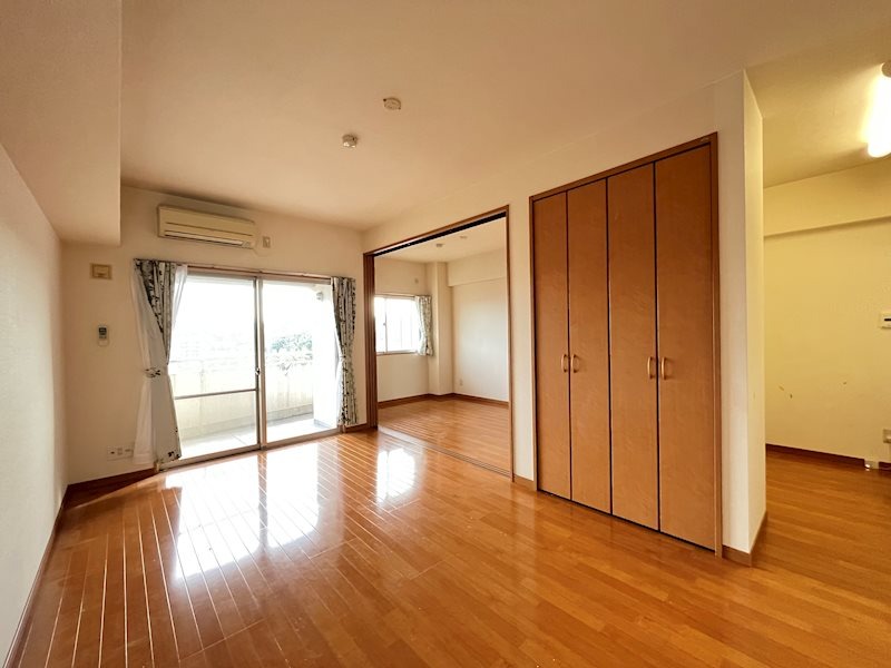 居室・リビング　別号室イメージ