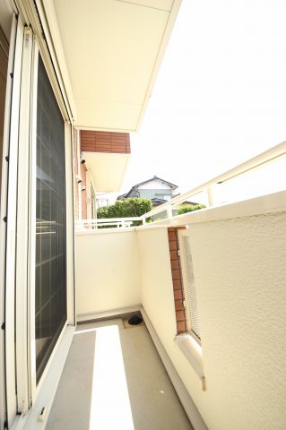 バルコニー　バルコニーがあります
