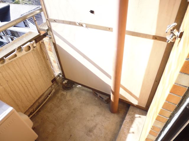 その他　室外洗濯機置き場