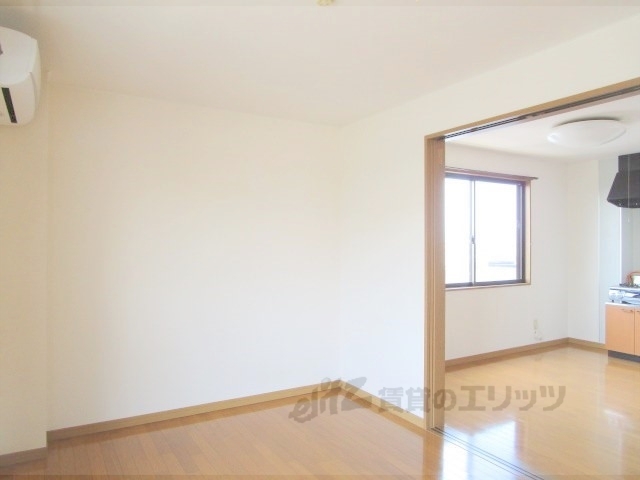 居室・リビング　洋室