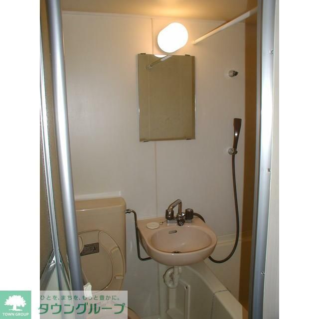 バス・シャワールーム