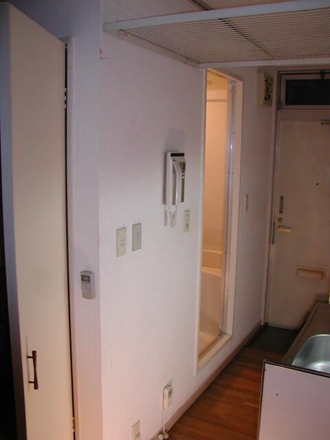 その他設備　玄関