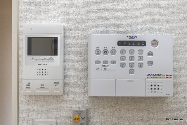 セキュリティ　オートロック付き