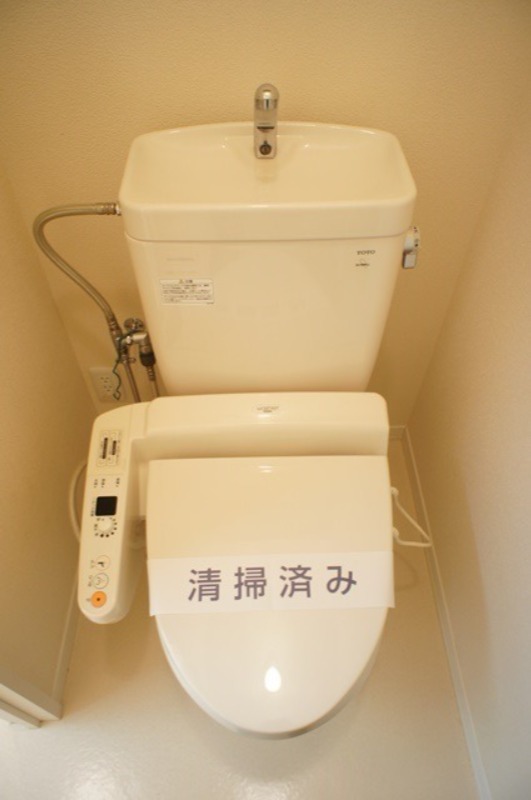 トイレ　図面と現状に相違がある場合には現状を優先