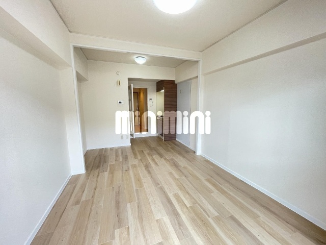 その他部屋・スペース　広々とした洋室