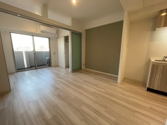 居室・リビング　※別部屋の写真です