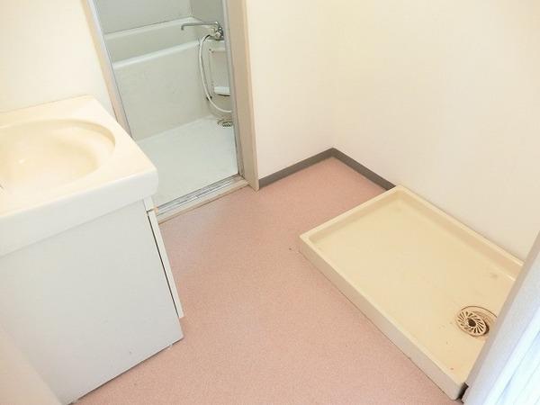 その他　室内洗濯機置き場！