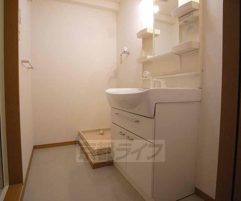 洗面設備　脱衣洗面所です。