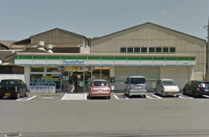 コンビニ　ファミリーマート倉敷連島店（コンビニ）まで647m