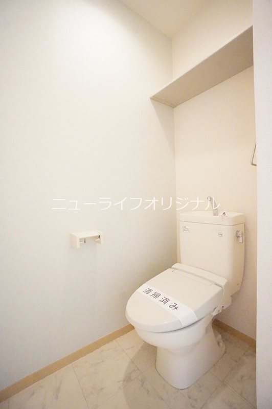 トイレ　毎日使うものだから、人に優しく清潔な温水洗浄機能付きトイレ