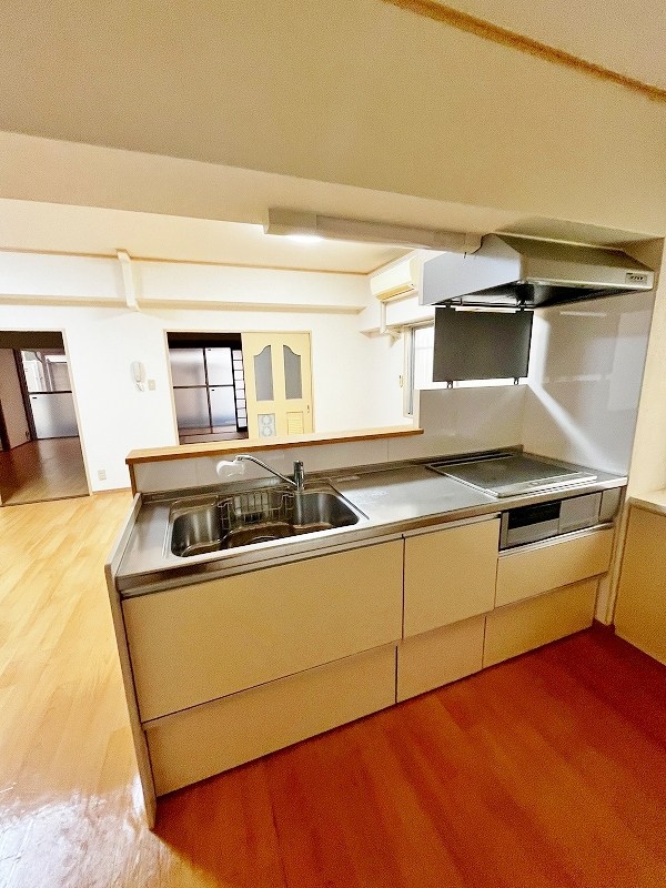 キッチン　★ＩＨシステムキッチングリル付き/3口コンロ★