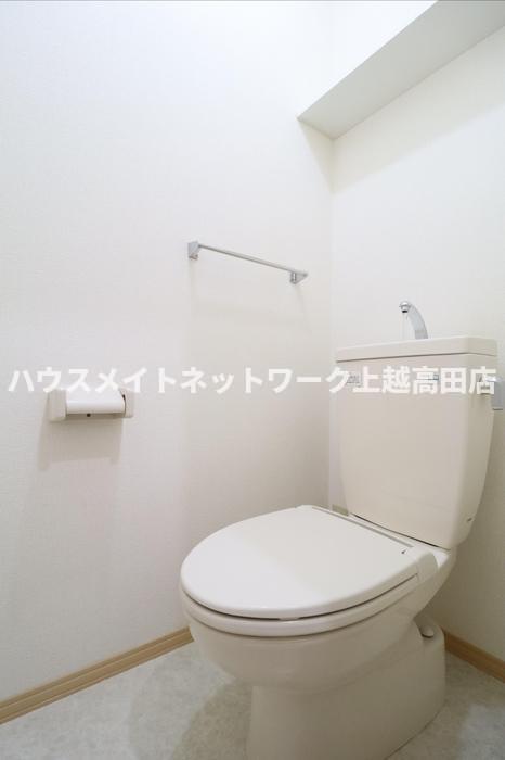 トイレ　温水洗浄暖房便座