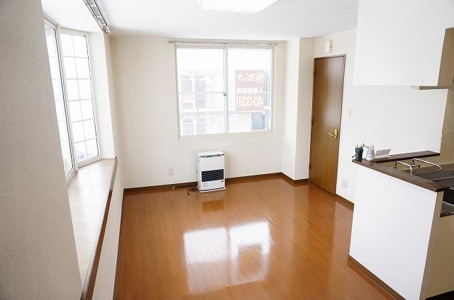 居室・リビング　リビング２