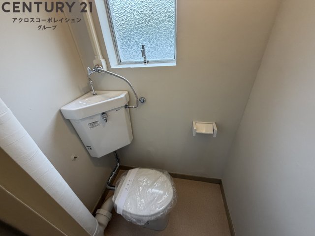 トイレ　トイレに窓があります！