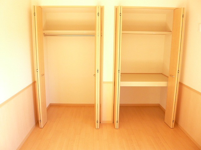 収納　別部屋参考写真