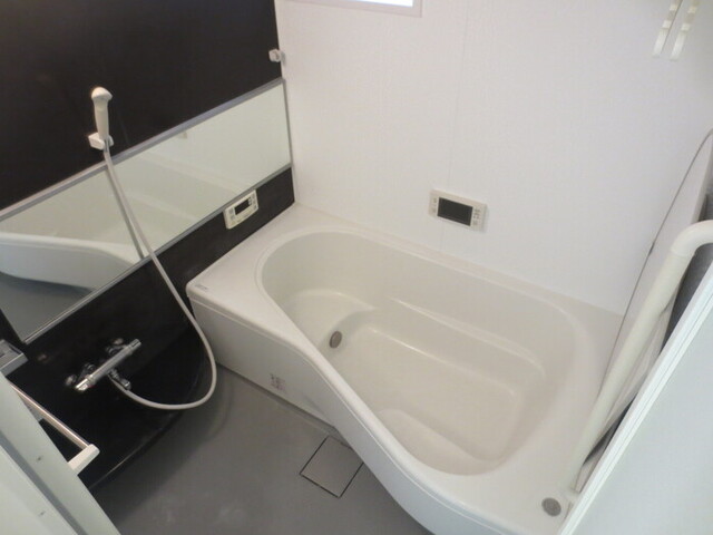 バス・シャワールーム　Ａ２０１　換気乾燥機付きバスルーム