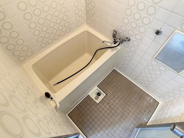 バス・シャワールーム　浴室