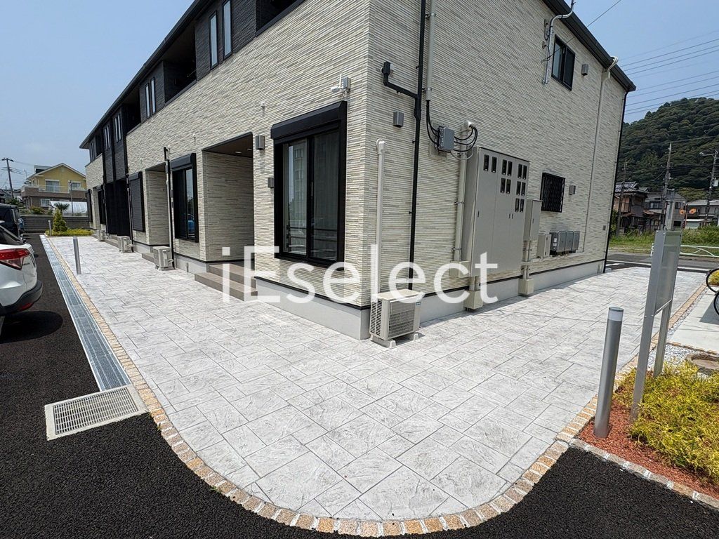 エントランス　お部屋へはこちらから