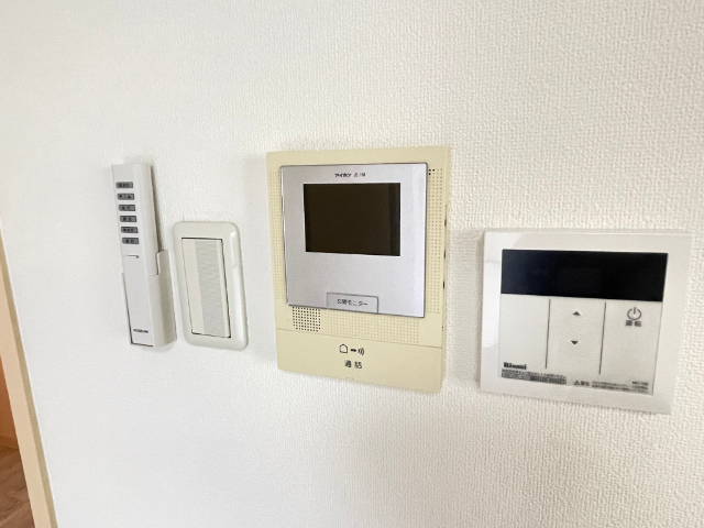 セキュリティ　テレビモニターフォン付きです