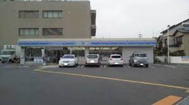 コンビニ　ローソン長岡京インター店（コンビニ）まで895m