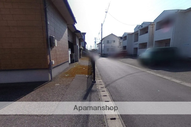 その他　前面道路（その他）まで0m