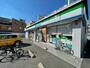 コンビニ　ファミリーマート千種春岡2丁目店（コンビニ）まで88m