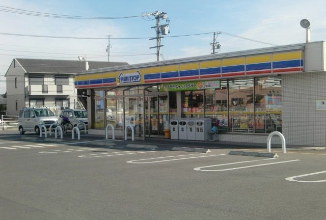 コンビニ　ミニストップ鈴鹿野町店（コンビニ）まで650m