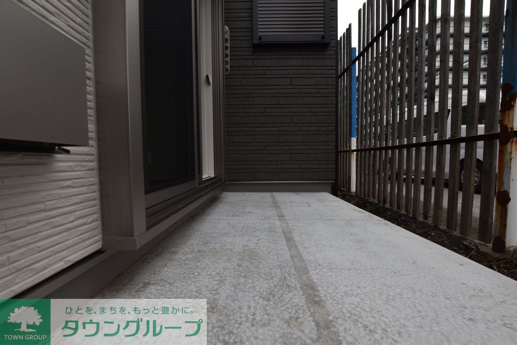 バルコニー　庭