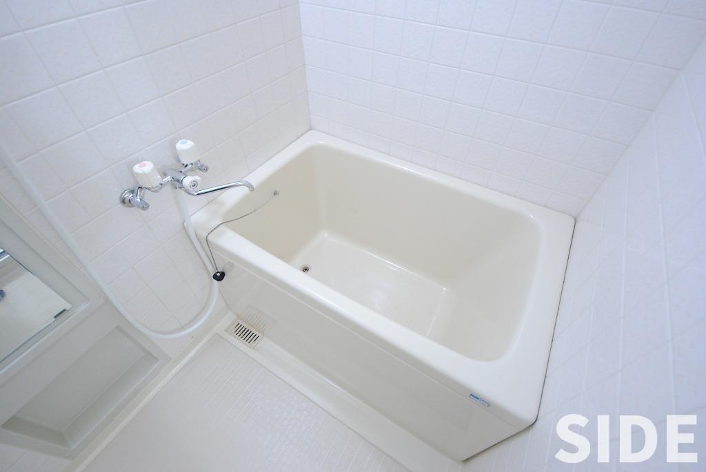 バス・シャワールーム　※別号室参考画像