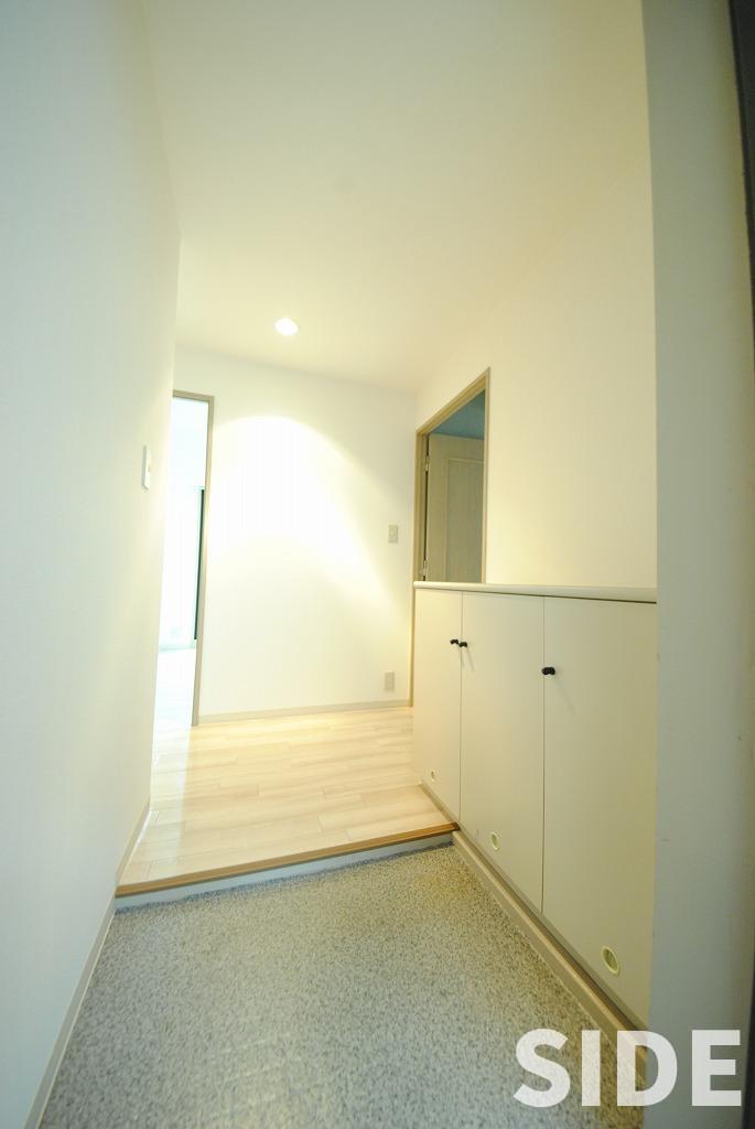 玄関　※別号室参考画像