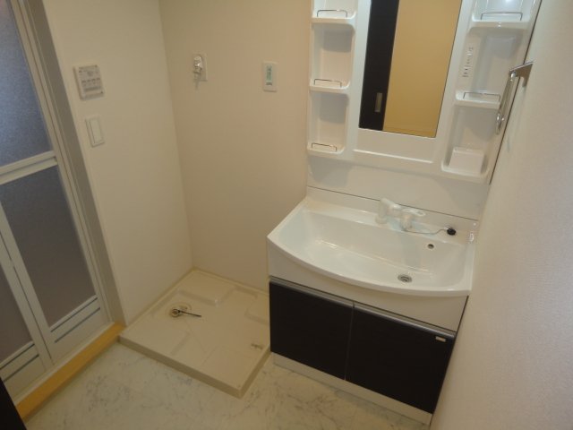 洗面設備　洗髪洗面化粧台（イメージ）