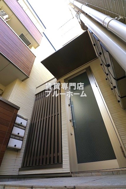 建物外観　2017年建築のアパートです！