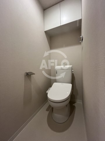 トイレ　スプランディッドIX　トイレ