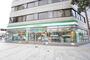 コンビニ　ファミリーマート大手町店（コンビニ）まで195m