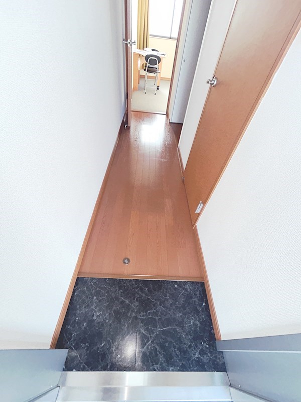 玄関　MODE不動産に賃貸おまかせ♪栃木県全域お探し可能♪初期費用