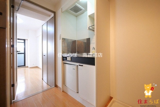 キッチン　「ただの部屋探しじゃない。“あなたの暮らし”探しです。」