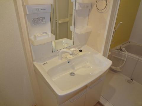 洗面設備　洗髪洗面化粧台