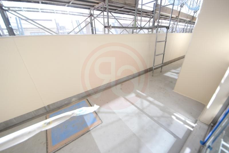 バルコニー　お洗濯にも便利なバルコニー付き