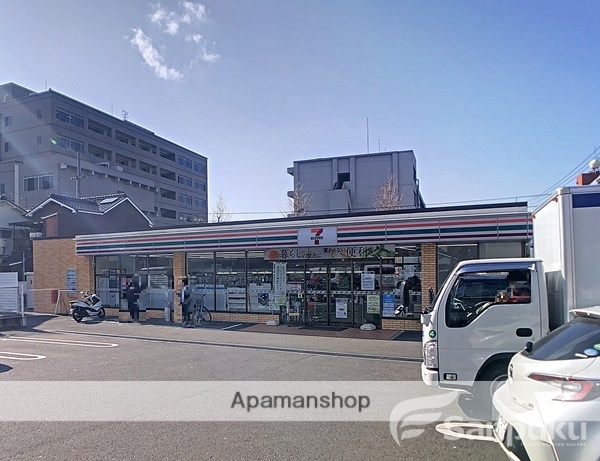 コンビニ　セブンイレブン（コンビニ）まで996m