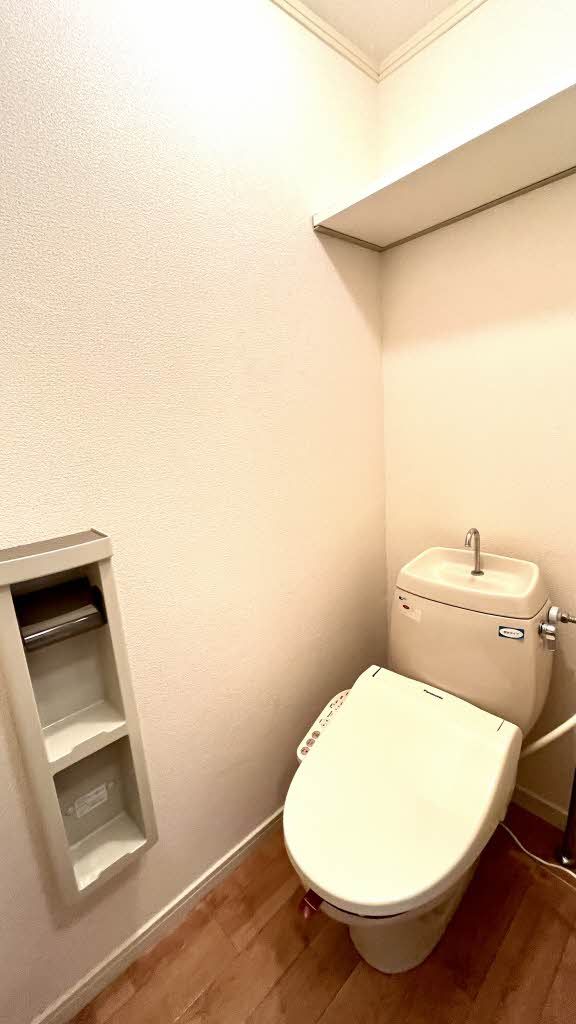 トイレ　トイレ