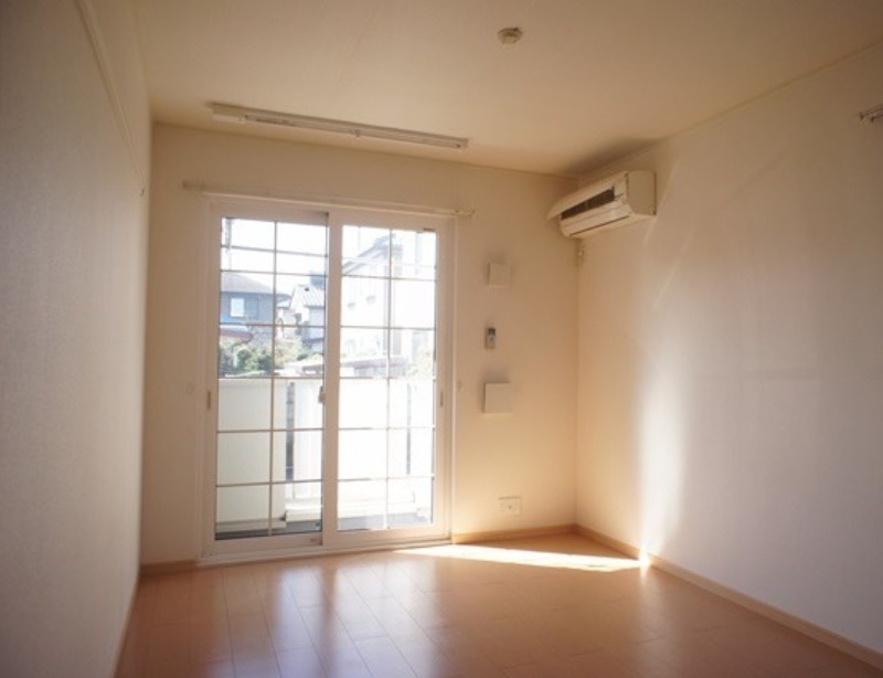 居室・リビング　図面と現状に相違がある場合には現状を優先