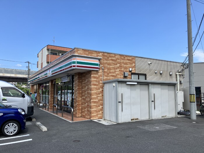 コンビニ　セブンイレブン松江合同庁舎前店（コンビニ）まで1060m