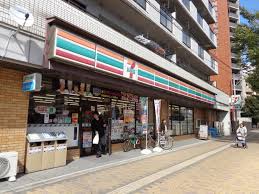 コンビニ　セブンイレブン博多千代一丁目店（コンビニ）まで205m