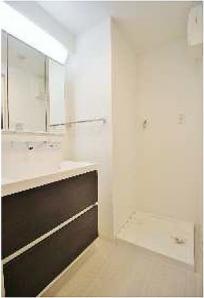 洗面設備　※別部屋の参考写真です。