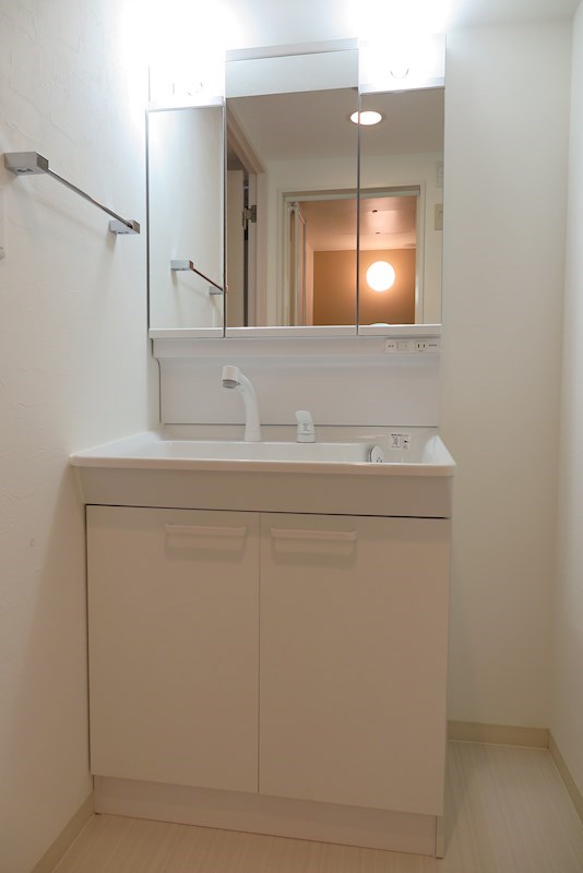 洗面設備　※写真と異なる場合は現状優先。