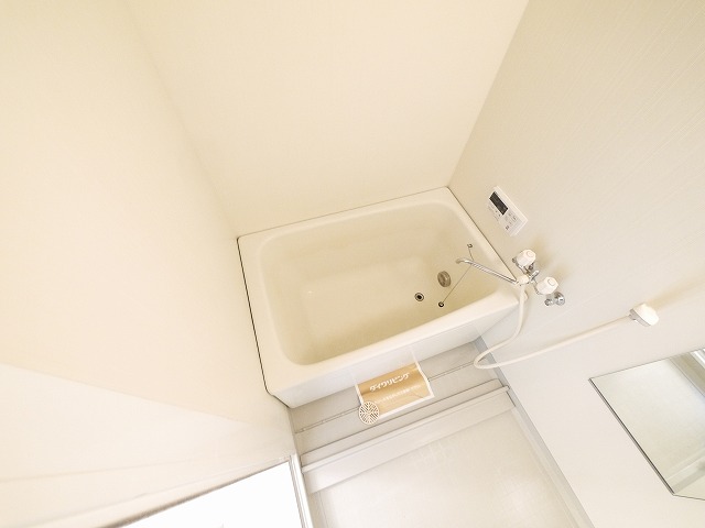 バス・シャワールーム　日々の疲れを癒すお風呂付です