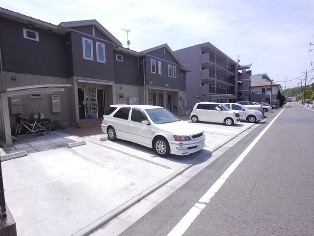 駐車場　★敷地内の駐車場です★